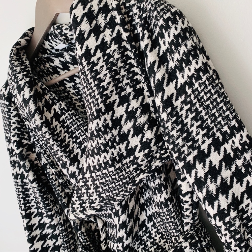 ♦️Houndstooth Uneven Hem Jacket with Belt - Picture 7 of 8